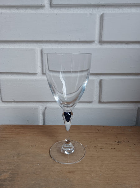 Cristal d'Arques. Blå saphir, Hvidvin 17,5 cm.