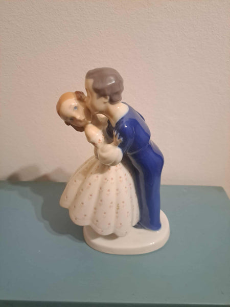 Royal Copenhagen. Ungdommelig dristighed #2162