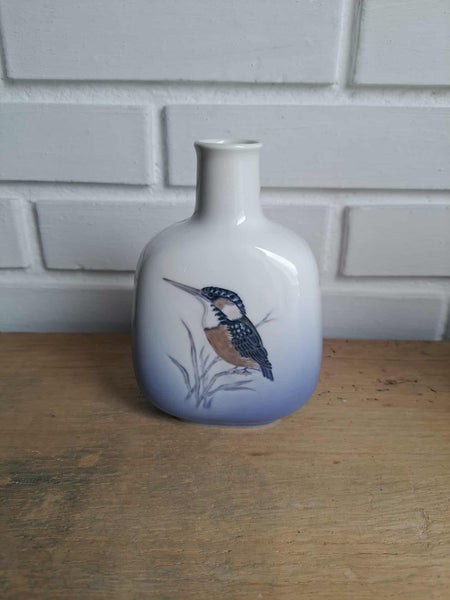 Royal Copenhagen. Vase med isfugl 14,5 cm. #5104