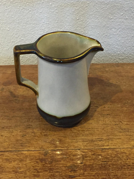 Bing & Grøndahl. Tema, Flødekande 11 cm. 1. sort. #303