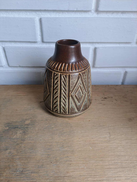Johgus. Vase 14 cm. #59