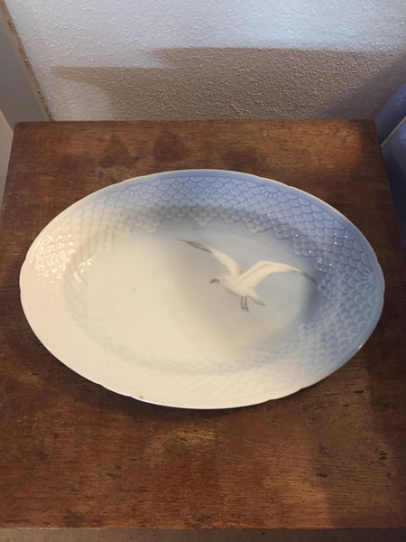 Bing & Grøndahl. Måge uden guld, Serveringsfad 34 cm. #16
