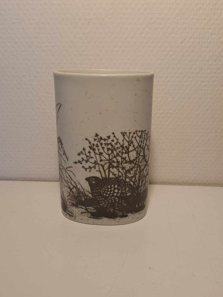 Royal Copenhagen. Diana vase med agerhøne 15 cm. #1103/5331