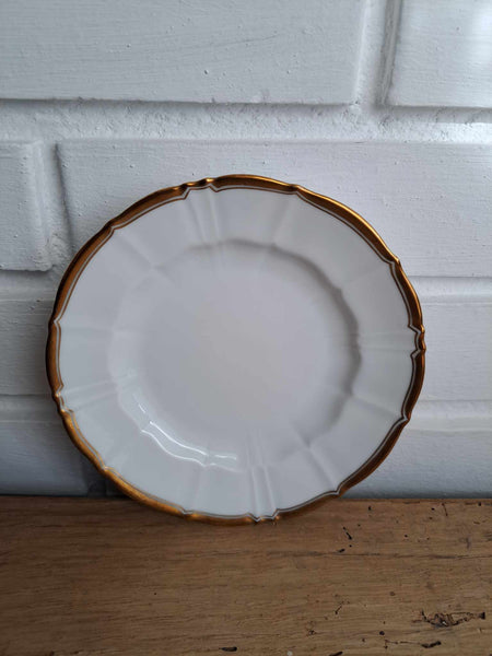 Bing & Grøndahl. Offenbach med guld, Kagetallerken 15 cm. #28A