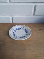 Bing & Grøndahl. Empire, Asiet rund 9,5 cm.  #30