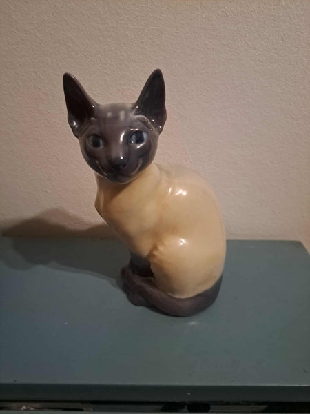 Royal Copenhagen. Siameser kat #142