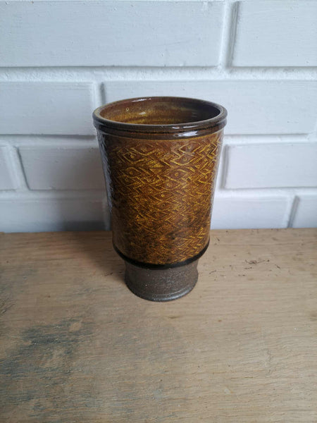 Kähler. Vase i karry 16 cm.
