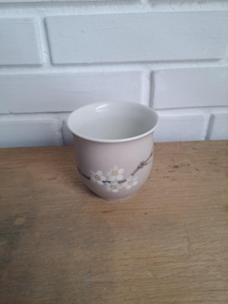 Bing & Grøndahl. Art nouveau, Vase/ Bæger 8 cm. #6012