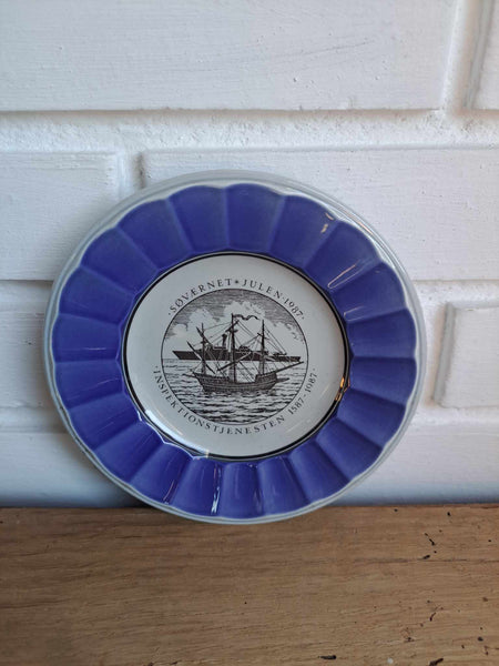 Royal Copenhagen. Søværnets juleplatte 1987