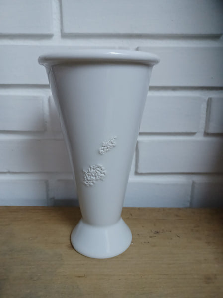 Bing & Grøndahl. Vase uden tryk dekoration 20 cm.