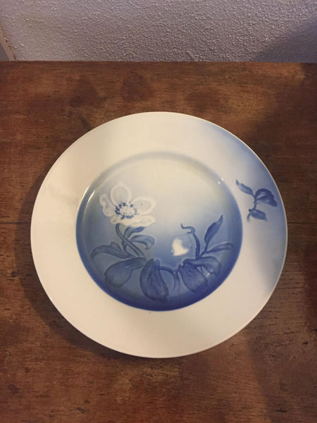 Bing & Grøndahl. Julerose, Flad tallerken 21 cm. #326
