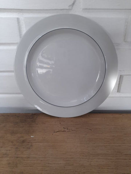 Royal Copenhagen. Blåkant. Flad tallerken 23,5 cm. #3069