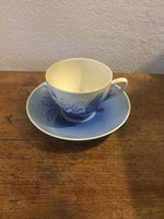 Bing & Grøndahl. Julerose, Kaffekop #305 1. sort.