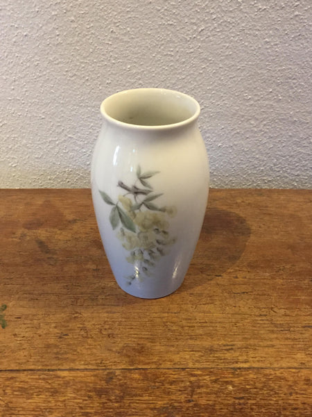 Bing & Grøndahl. Vase med guldregn 12 cm. #62/255