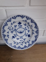 Bing & Grøndahl. Dickens, Dyb tallerken 21 cm. #323