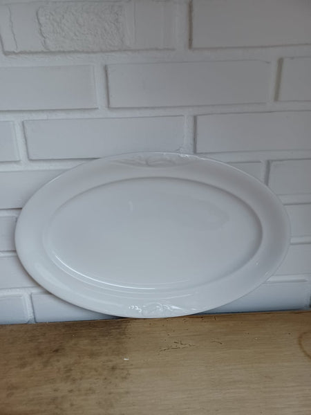 Royal Copenhagen. Magnolia classic/ hvid, Fad 39 cm. #375