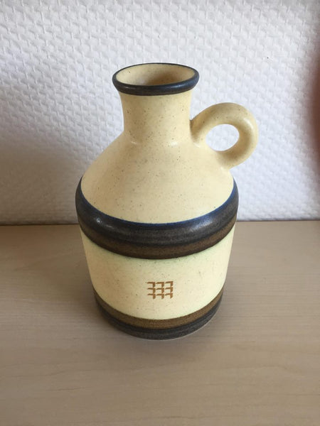 Okela, Vase stentøj 17 cm.